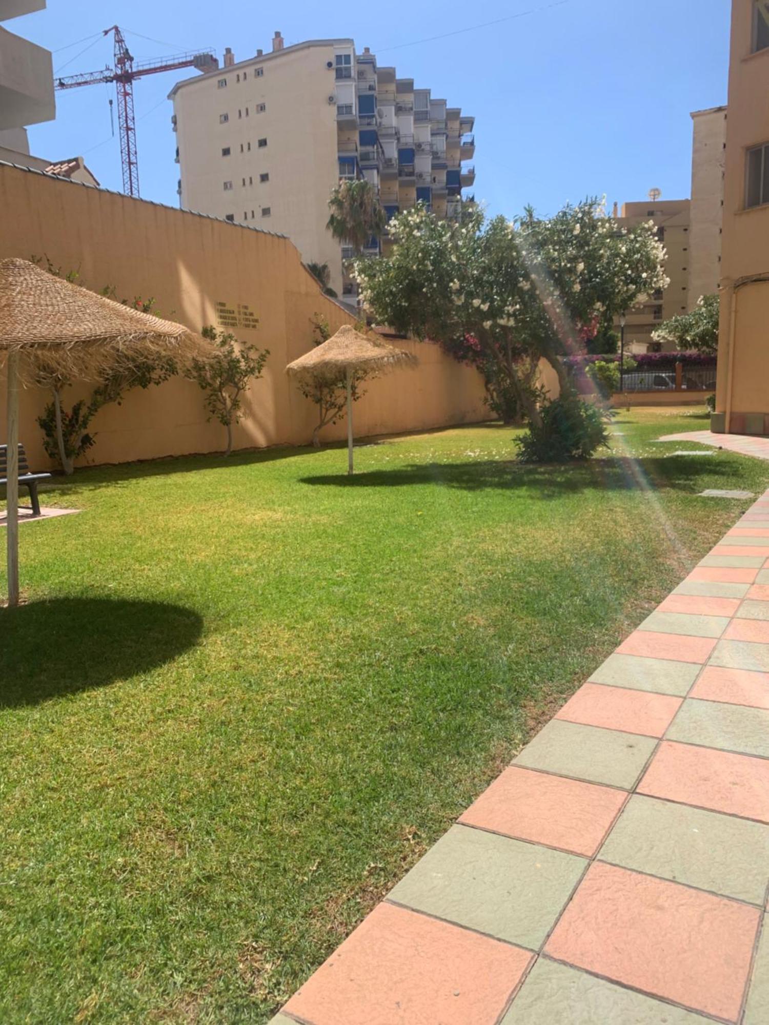 Estudio, Fuengirola Exterior foto